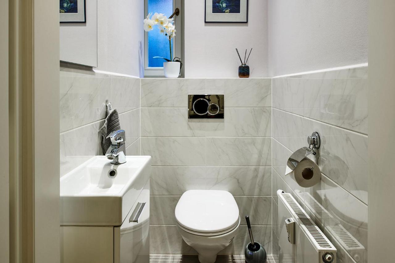 Pragueone Apartment,A/C,Terrace מראה חיצוני תמונה