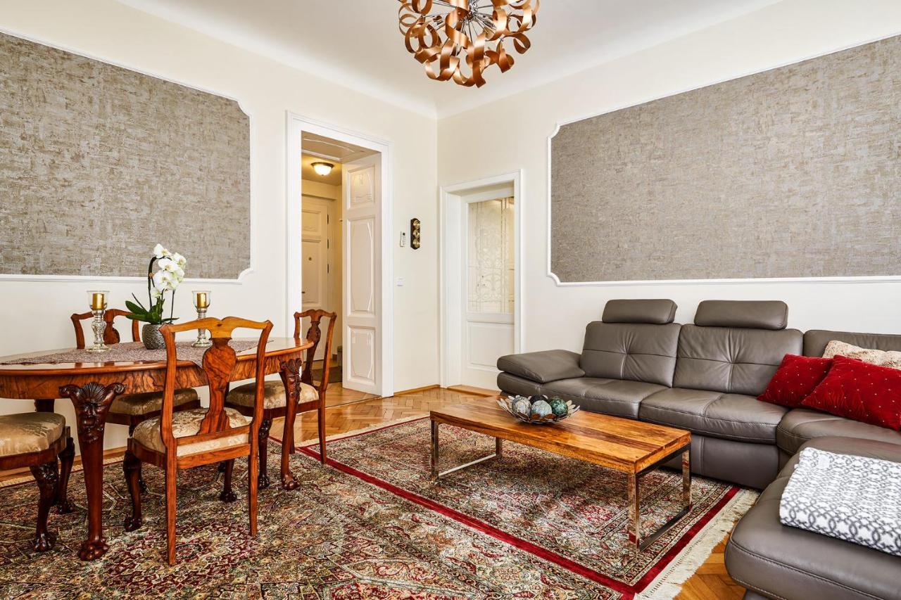 Pragueone Apartment,A/C,Terrace מראה חיצוני תמונה