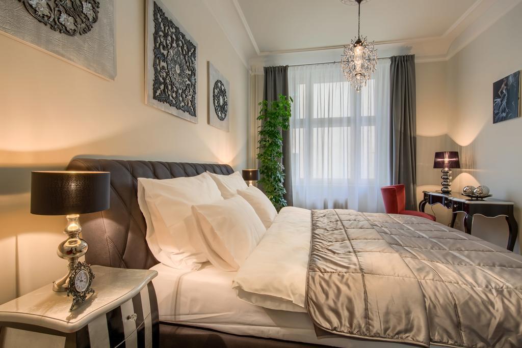 Pragueone Apartment,A/C,Terrace מראה חיצוני תמונה