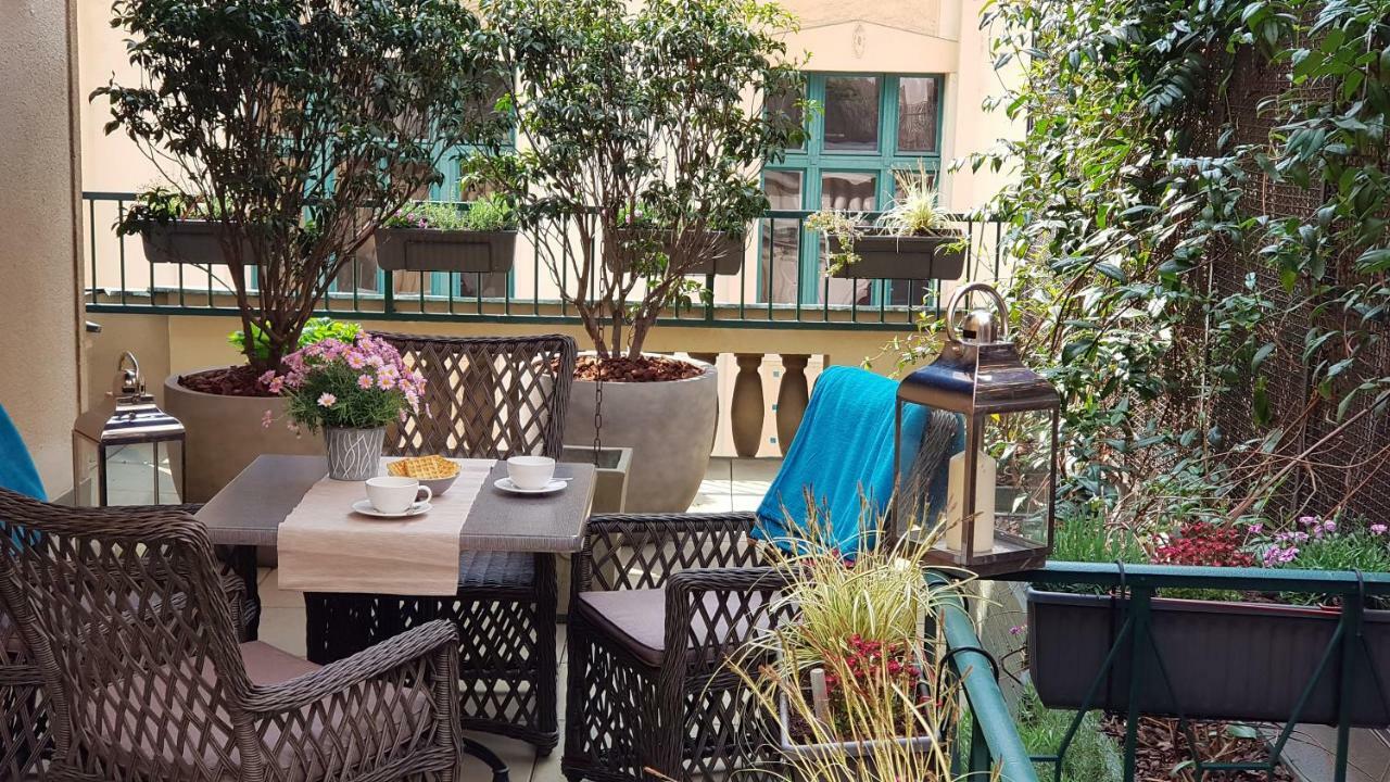 Pragueone Apartment,A/C,Terrace מראה חיצוני תמונה